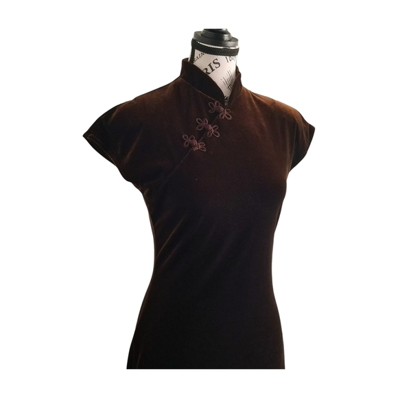 🇨🇦 Joseph Ribkoff Vamp 90s Brown Velvet Dress — Mandarin Collar Cheongsam - Picture 4 of 6